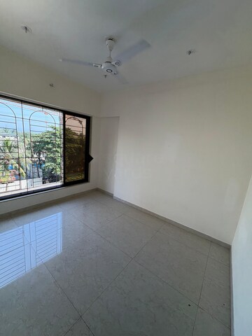 Room in 1 BHK Apartment at Adityaraj Breeze, Vikhroli East – for Rent