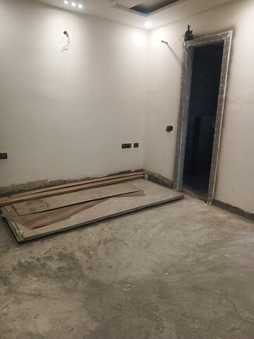 Room in 4 BHK Builder Floor at Sector 47 – for Sale