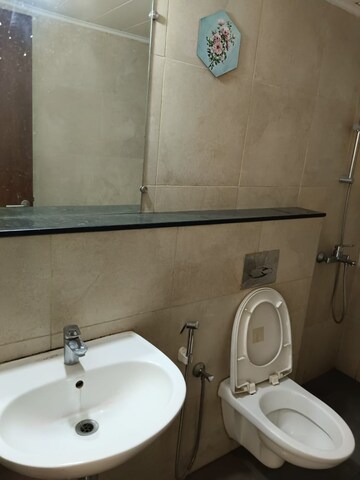 Bathroom in 3.5 BHK Apartment at Mahindra Lifespaces Antheia, Pimpri – for Sale