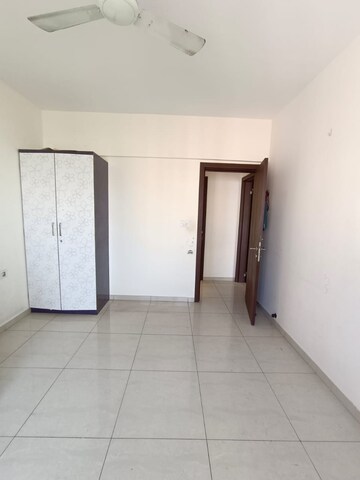 Room in 3.5 BHK Apartment at Mahindra Lifespaces Antheia, Pimpri – for Sale