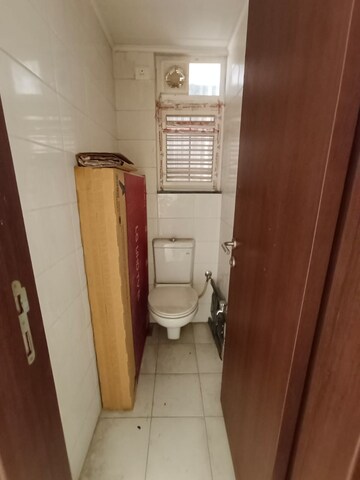 Bathroom in 3.5 BHK Apartment at Mahindra Lifespaces Antheia, Pimpri – for Sale