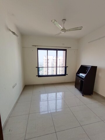 Room in 3.5 BHK Apartment at Mahindra Lifespaces Antheia, Pimpri – for Sale