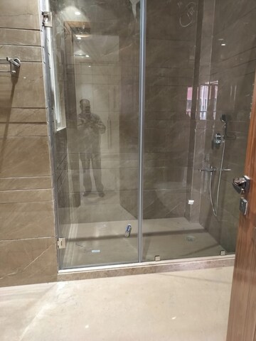 Bathroom in 3 BHK Builder Floor at Defence Colony – for Rent