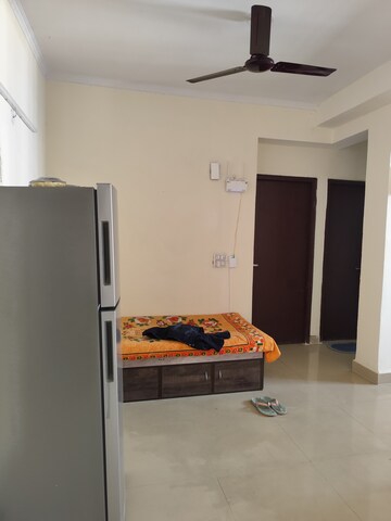 Bedroom in 3.5 BHK Apartment at Futec Gateway, Sector 75 – for Rent
