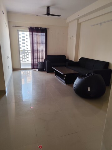 Master Bedroom in 3.5 BHK Apartment at Futec Gateway, Sector 75 – for Rent