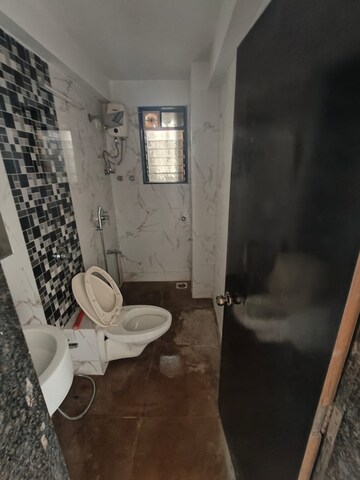 Attached Bathroom in 2 BHK Apartment at Yasmin Tower, Agripada – for Sale
