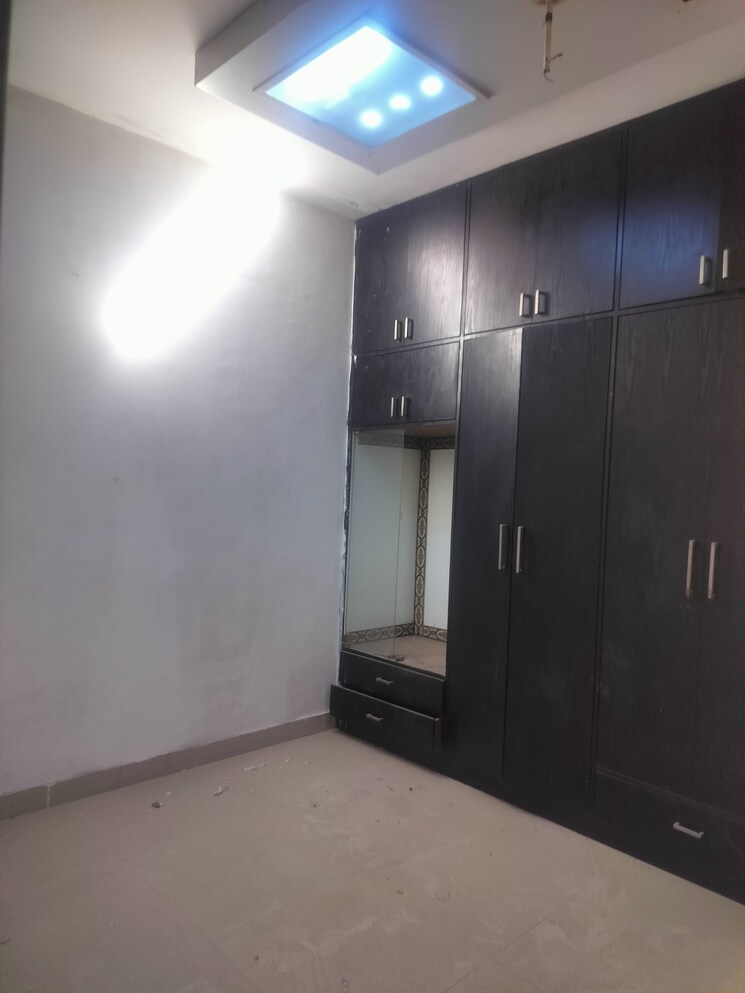 Room, palam-vihar-residents-association 3.5 Bedroom 66 Sq.Yd. Independent House In Palam Vihar Gurgaon 8265078