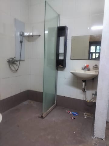Bathroom in 3.5 BHK Independent House at Palam Vihar Residents Association, Palam Vihar – for Sale