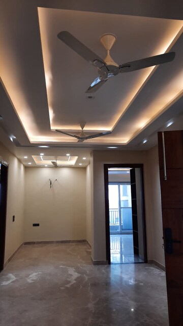 Room in 4 BHK Builder Floor at Sector 46 – for Sale