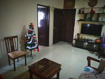 2 BHK Apartment For Rent in Galaxy Heights, Goregaon West