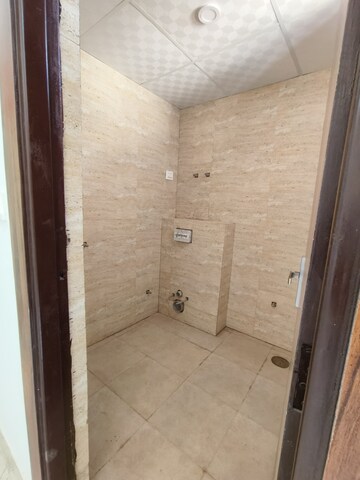 Bathroom in 1 BHK Builder Floor at SRS Apartments, Sector 73 – for Sale