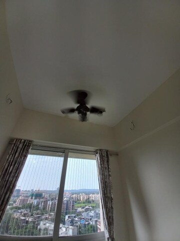 1.5 BHK Apartment For Rent in Dosti Oro 67, Kandivali West