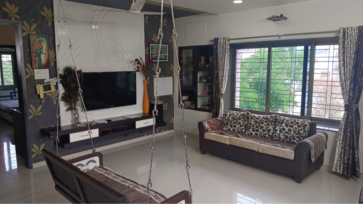 3 BHK 1300 Sq.Ft. Apartment in Om Shanti Apartment