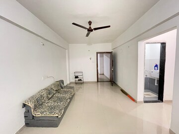 Room in 2 BHK Apartment at Sai Nagari CHS, Keshav Nagar – for Rent