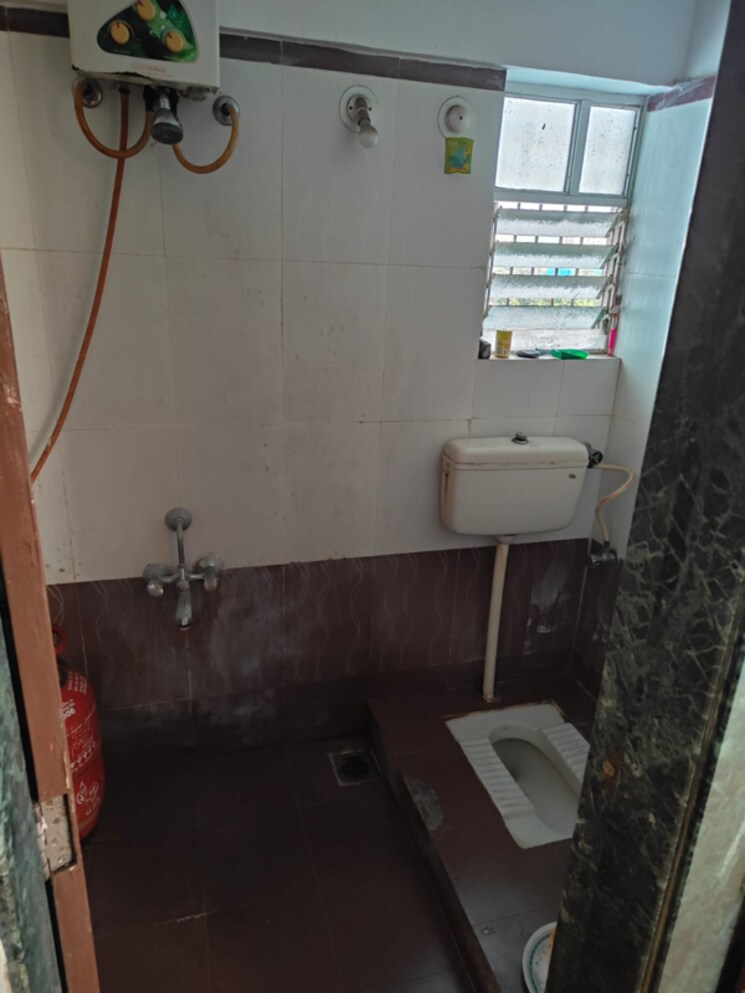 Bathroom, runwal-seagull 2 Bedroom 956 Sq.Ft. Apartment In Udhyog Nagar Pune 8265657