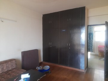 Room in 3 BHK Apartment at Piyush Heights, Sector 89 – for Sale