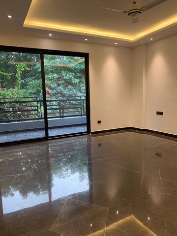 Room in 4 BHK Builder Floor at Sector 47 – for Sale