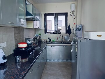 Kitchen in 3 BHK Builder Floor at M3M Atrium, Sector 57 – for Rent