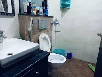 Furnished Amenities in 3 BHK Builder Floor at M3M Atrium, Sector 57 – for Rent
