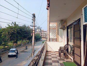 Balcony in 3 BHK Builder Floor at M3M Atrium, Sector 57 – for Rent