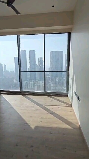 4 BHK Apartment For Rent in Rustomjee Crown, Prabhadevi