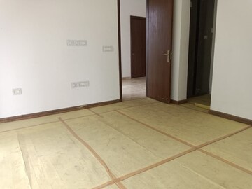 Room in 2 BHK Builder Floor at Ace Palm Floors, Sector 89 – for Rent