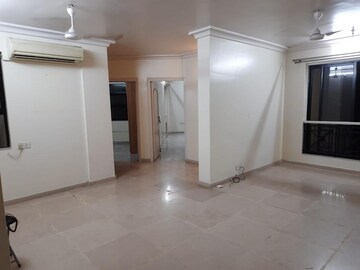 Room in 2 BHK Apartment at Hiranandani Garden Brentwood, Powai – for Rent