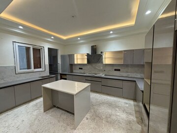 Kitchen in 4 BHK Builder Floor at Sector 47 – for Sale