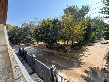 Balcony in 4 BHK Builder Floor at Sector 47 – for Sale
