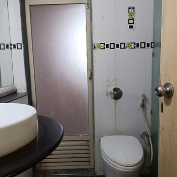 Bathroom in 2 BHK Apartment at Nahar Amrit Shakti, Chandivali – for Rent