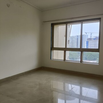 Room in 2 BHK Apartment at Nahar Amrit Shakti, Chandivali – for Rent