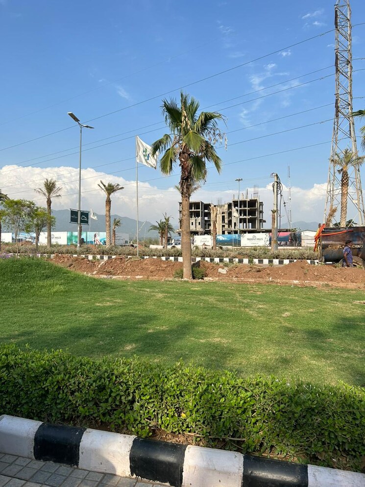 Garden, kharar banur road  502 Sq.Yd. Plot In KharaR Banur Road Mohali 8265903