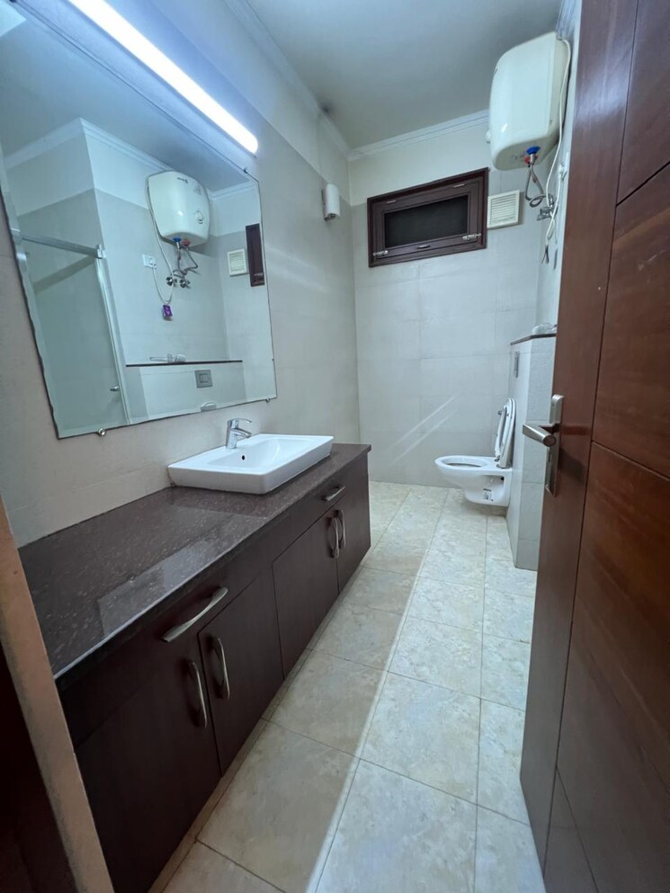 Kitchen, lajpat nagar 4 2 Bedroom 900 Sq.Ft. Builder Floor In Lajpat Nagar 4 Delhi 8265948