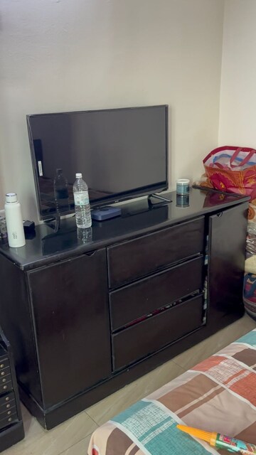 Furnished Amenities in 2 BHK Apartment at Gaur City 2 - 14th Avenue, Sector 16c Greater Noida – for Rent