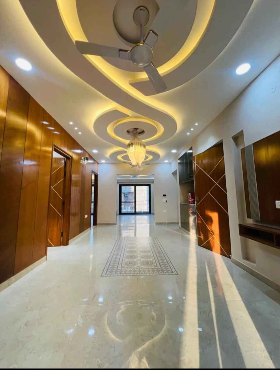 4 BHK + Pooja Room,Servant Room Builder Floor For Sale in Sector 38