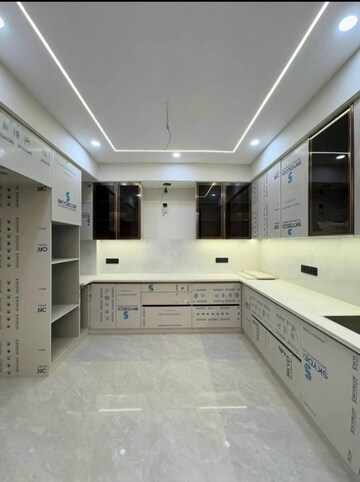 Kitchen in 4 BHK Builder Floor at Sector 67 – for Sale