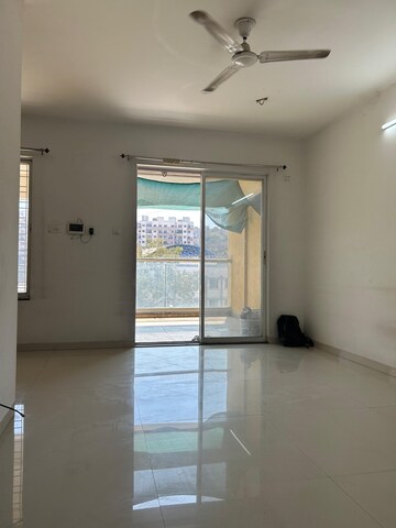 Room in 4 BHK Apartment at Lohia Jain Ra Casa, Bavdhan – for Rent