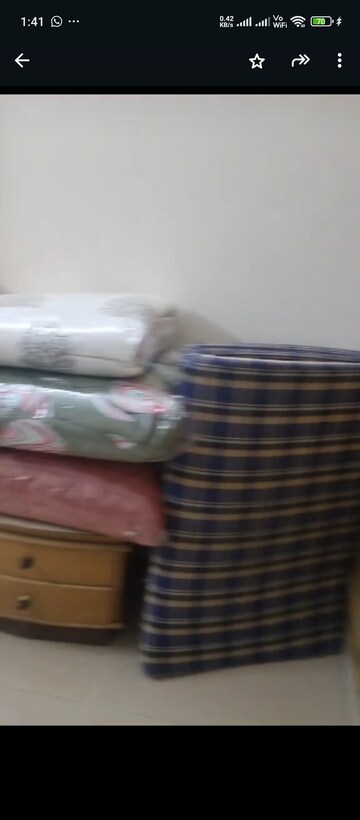Furnished Amenities in 3 BHK Apartment at The Springfields, Andheri West – for Rent