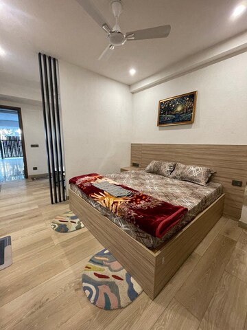 Bedroom in 1 BHK Builder Floor at Sector 57 – for Rent