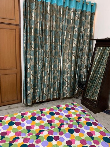 Bedroom in 1 BHK Builder Floor at Sector 57 – for Rent