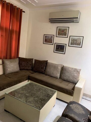 Bedroom in 1 BHK Builder Floor at Sector 57 – for Rent