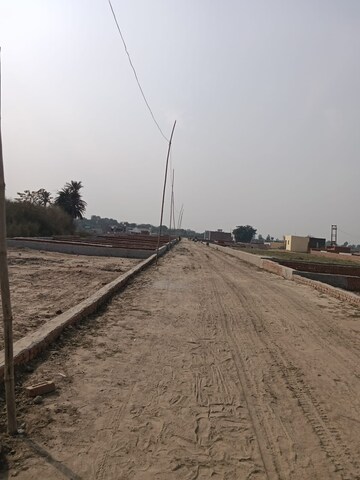  Plot For Sale in Bhopani Village