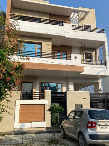 2 BHK Builder Floor For Rent in DLF Vibhuti Khand, Gomti Nagar