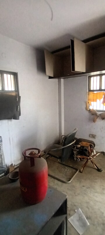 Furnished Amenities in 1 RK Builder Floor at Rohini Sector 8 – for Rent