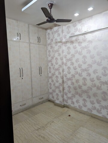 Bedroom in 2 BHK Builder Floor at Paschim Vihar – for Rent