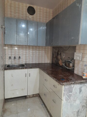 2 BHK Apartment For Rent in Paschim Vihar