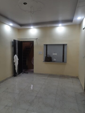 Living Room in 2 BHK Apartment at Paschim Vihar – for Rent