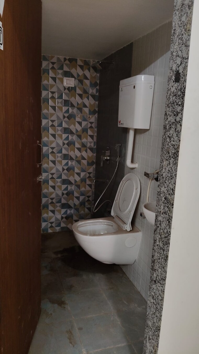 Bathroom, nityanand-swanand-bliss 2 Bedroom 980 Sq.Ft. Apartment In Ambernath Thane 8266623