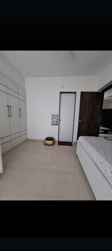 Bathroom in 2 BHK Apartment at Runwal Eirene, Balkum Pada – for Sale