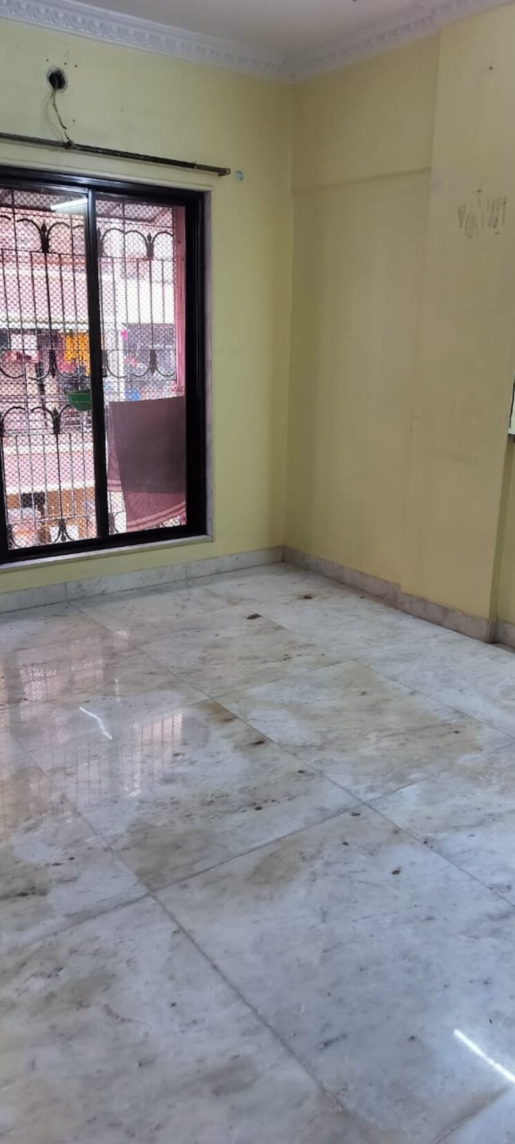 Room, happy-home-complex 1 Bedroom 500 Sq.Ft. Apartment In Mira Road Thane 8266650